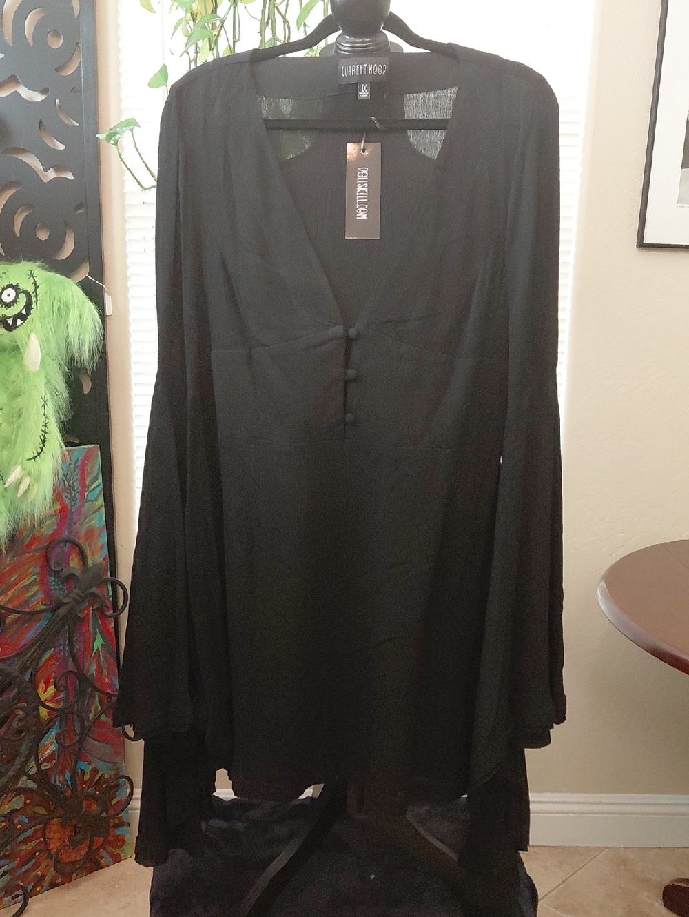 DOLLSKILL 1X Current Mood Black JERSEY EXTRA WIDE SLEEVES MINI DRESS